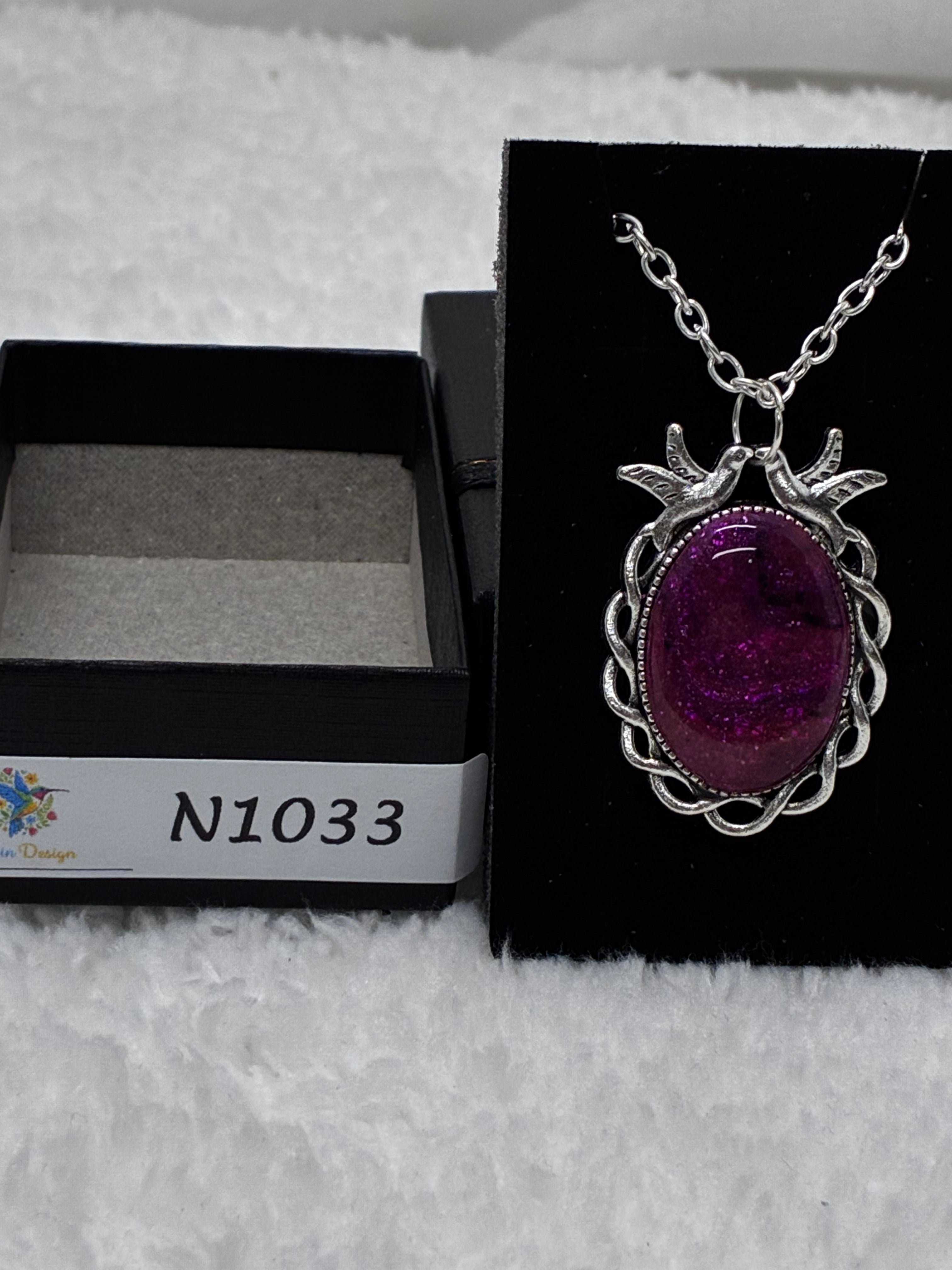 N1033