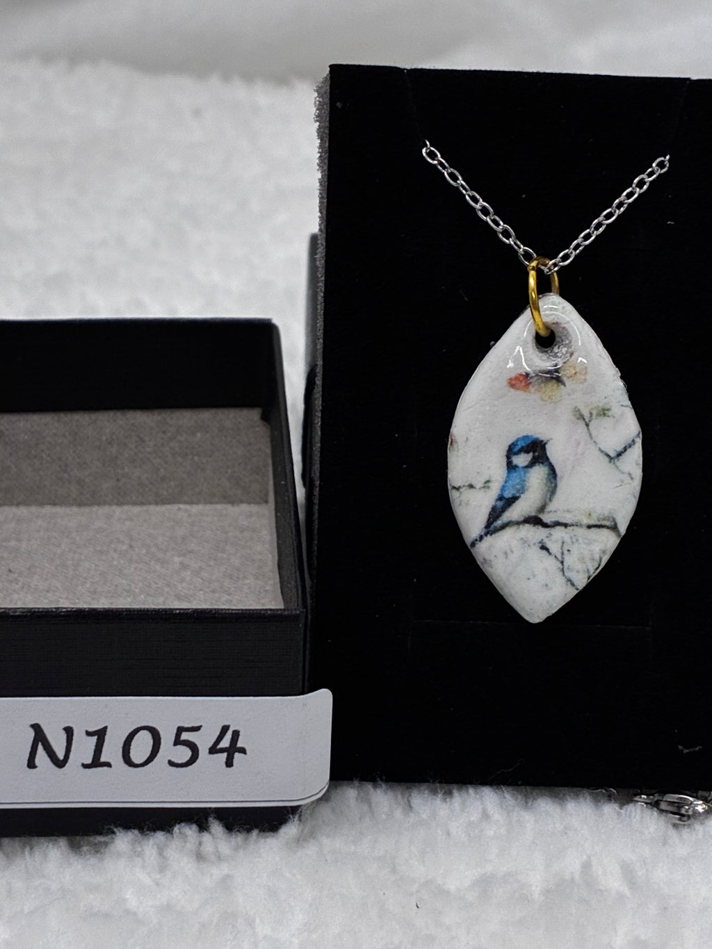 N1054