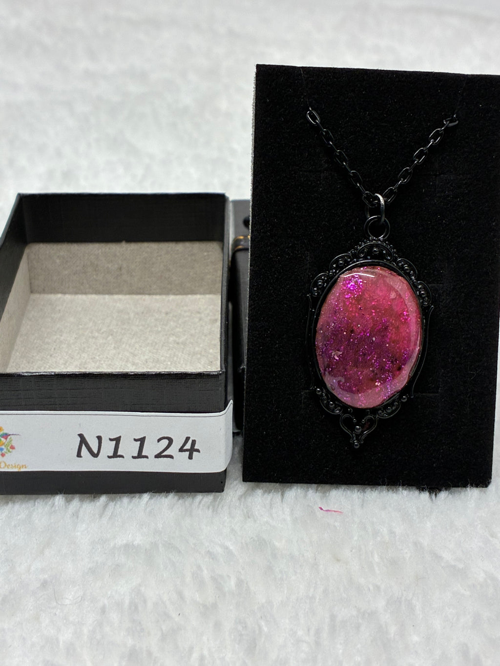 N1124