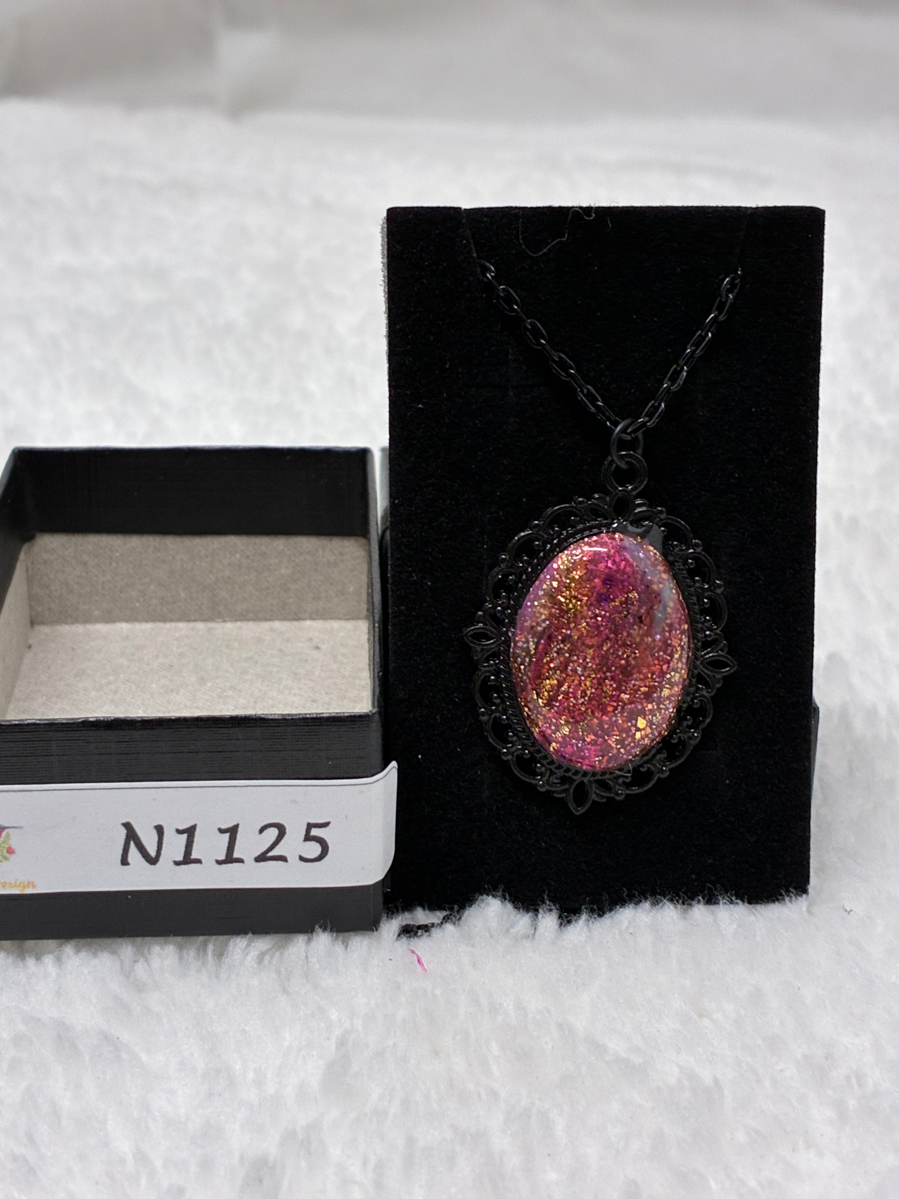 N1125